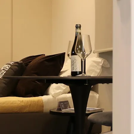 Luxury Garibaldi - Perfect For Couples - Fully Equipped - Historical Centre