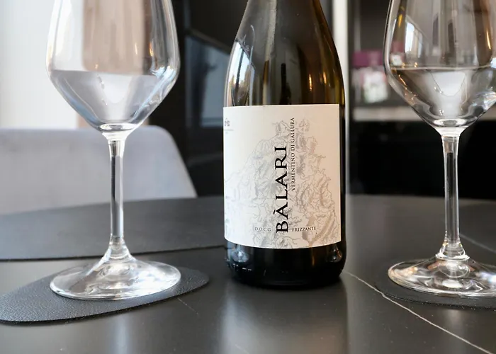 Luxury Garibaldi - Perfect For Couples - Fully Equipped - Historical Centre 奧爾比亞