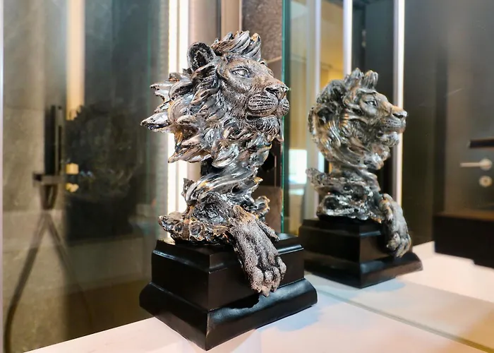 Lägenhet Luxury Garibaldi - Perfect For Couples - Fully Equipped - Historical Centre Olbia