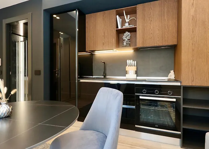 Luxury Garibaldi - Perfect For Couples - Fully Equipped - Historical Centre *