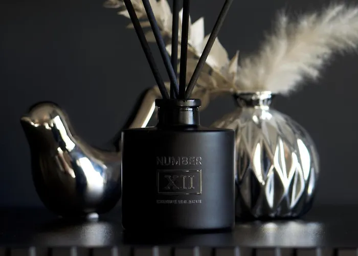 Luxury Garibaldi - Perfect For Couples - Fully Equipped - Historical Centre Lägenhet